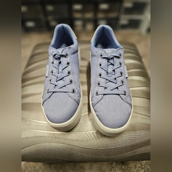 NWOT! Skechers Plateau Vegan Chambray Lace- Up Platform Sneakers - Picture 2 of 6